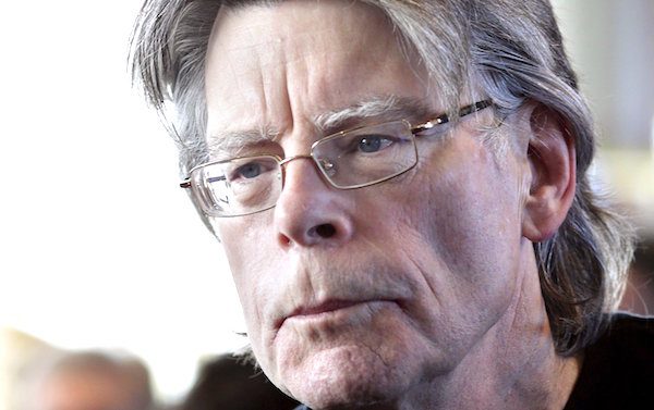 Stephen King Donald Trump signs open letter to oppose GOP hopeful