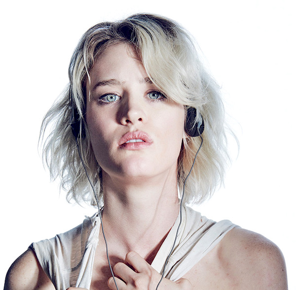 Mackenzie Davis set to join the cast of the Bladerunner sequel set to film next month with a 2017 release date. (Image: Latino-review.com)