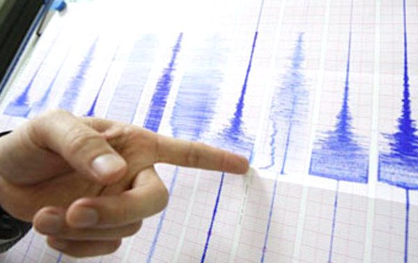 Earthquake shakes California with magnitude-5.2 centered near desert