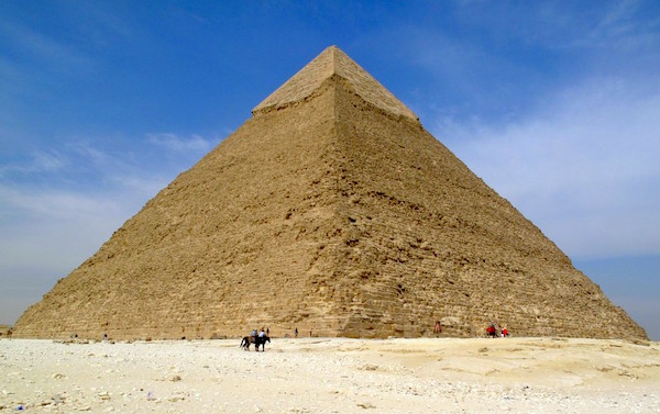 Great Pyramid of Giza not square
